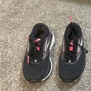 Brooks Women's Black Running Shoes with Pink Highlights